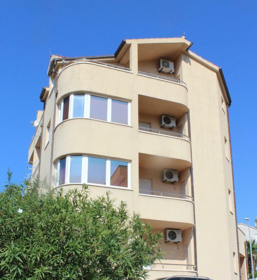 Apartman Magdalena Galileo Plaza Макарска Экстерьер фото
