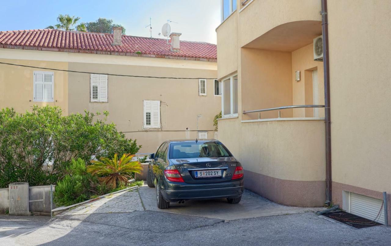 Apartman Magdalena Galileo Plaza Макарска Экстерьер фото